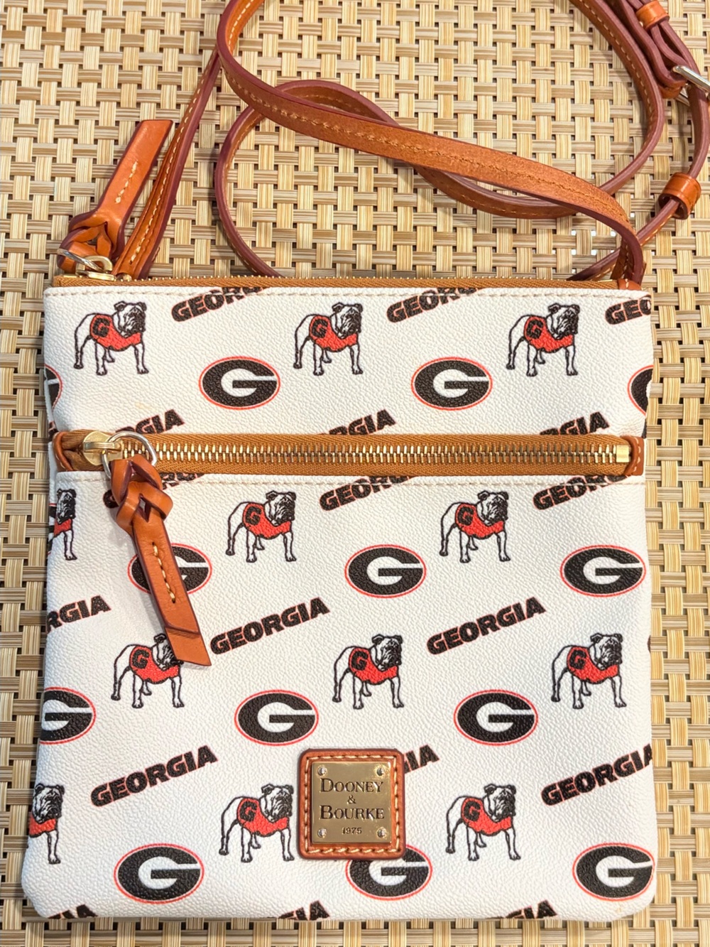 Dooney & Bourke White Red Black University of Georgia Bulldogs Crossbody NWOT